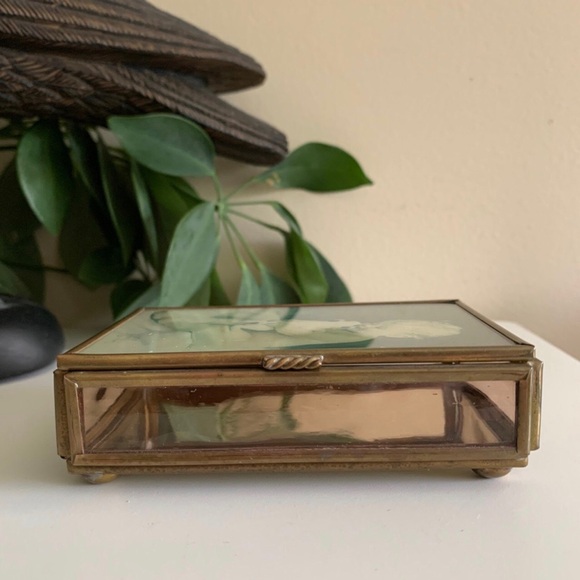 Vintage Brass/Glass Trinket Box - Picture 4 of 7